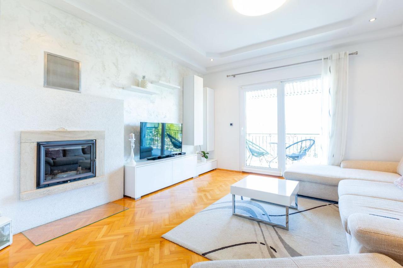 Rs Two Bedroom Apartment Sukošan Екстериор снимка