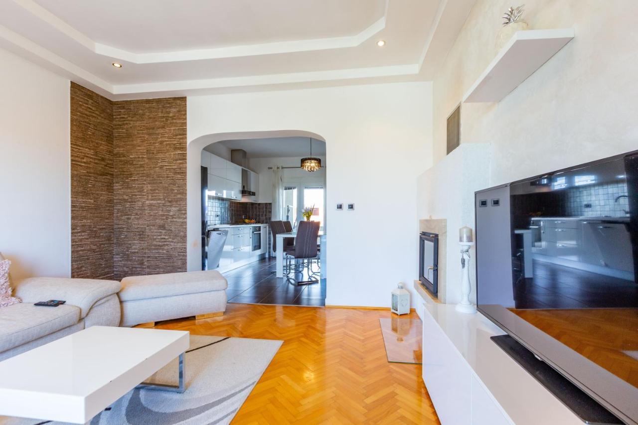 Rs Two Bedroom Apartment Sukošan Екстериор снимка