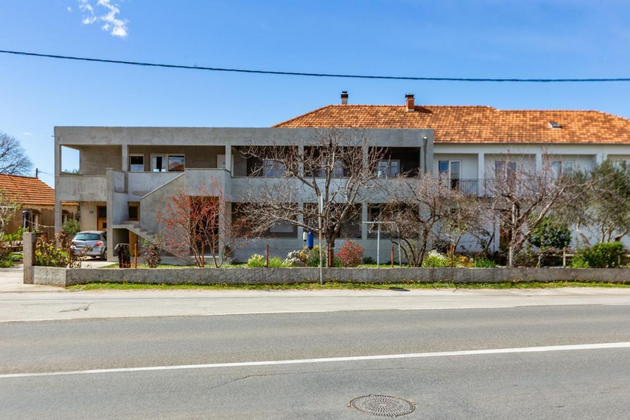 Rs Two Bedroom Apartment Sukošan Екстериор снимка